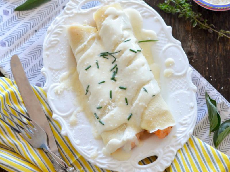 crepes-seafood-mornay-vrai-magazine