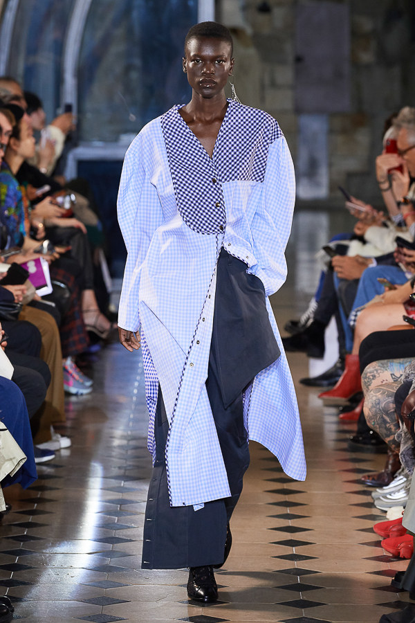 PFW: Victoria/Tomas SS20 – VRAI Magazine