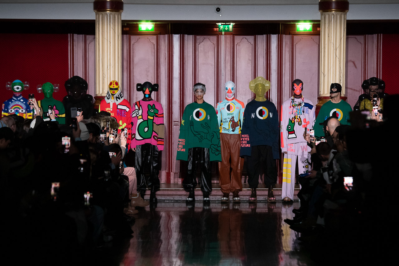 PFW: WALTER VAN BEIRENDONCK Fall Winter 2023.24 Collection